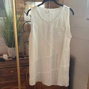 POL White Lace Tunic Top